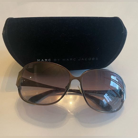 Marc by Marc Jacobs Brown Sunglasses - Picture 1 of 8